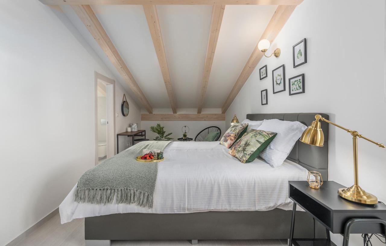 Apart Residence-Galant Rovinj Bagian luar foto